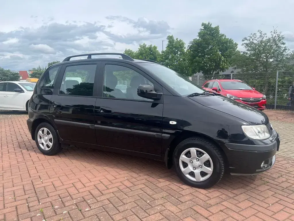 Gebraucht Hyundai Matrix GLS 103 PS (75 kW) 2008 Schwarz Van / Kleinbus