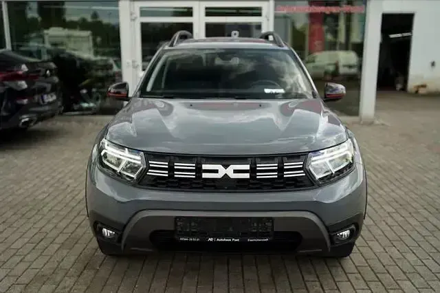 Gebraucht Dacia Duster Extreme 150 PS (110 kW) 2023 Grau SUV