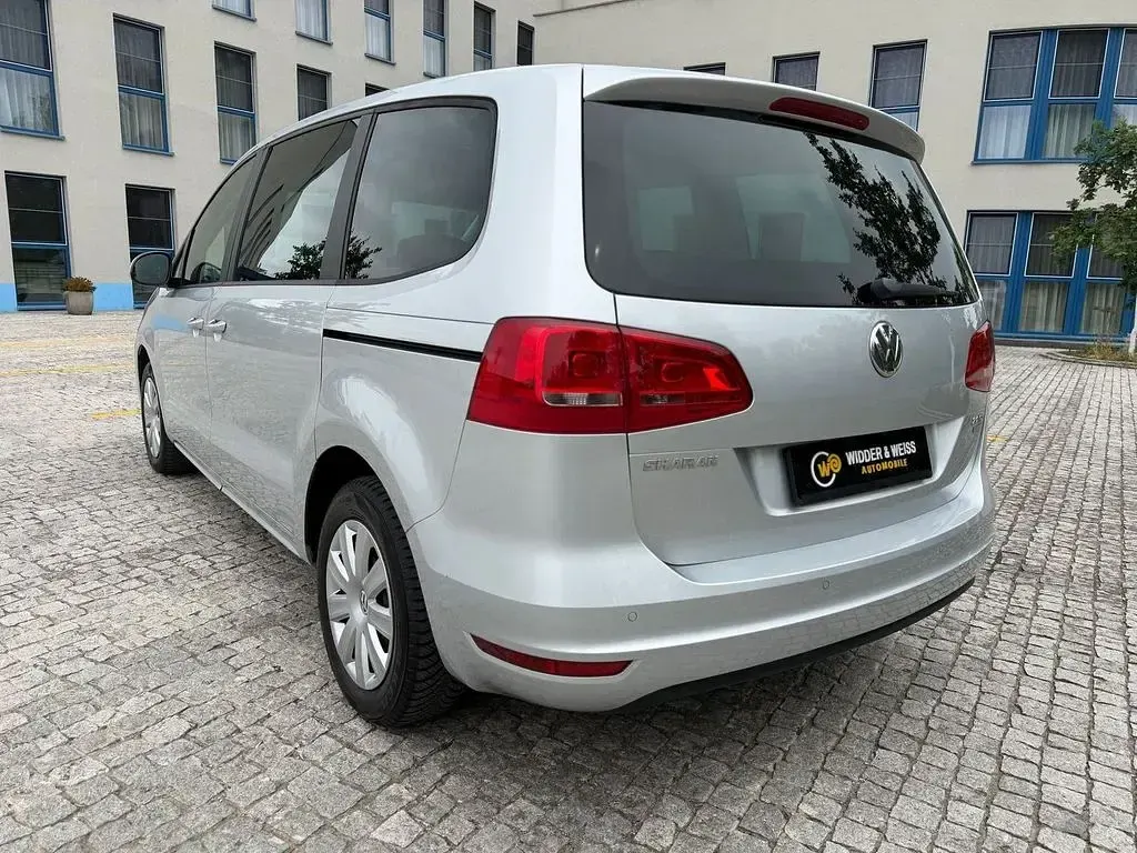 Gebraucht VW Sharan 140 PS (102 kW) 2013 Silber Van / Kleinbus