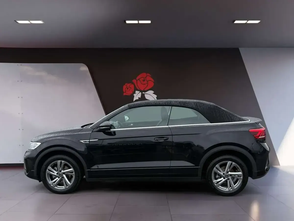 Gebraucht VW T-Roc Cabriolet R-line 150 PS (110 kW) 2025 Deep black Cabrio