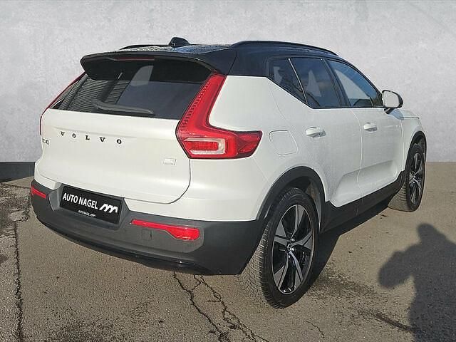 Gebraucht Volvo XC40 R-Design 179 PS (131 kW) 2021 Crystal white / metallic SUV