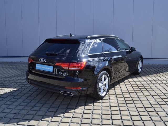 Gebraucht Audi A4 Basis 150 PS (110 kW) 2019 Schwarz (brillantschwarz) Kombi