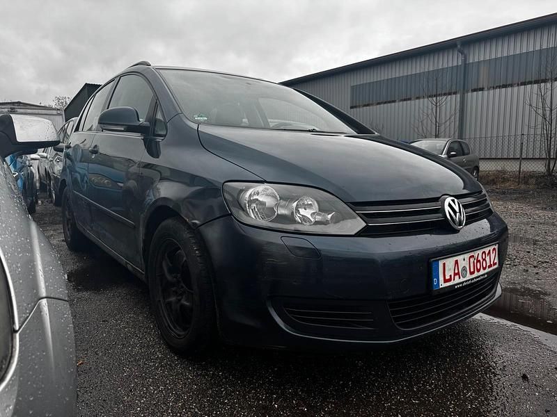 Gebraucht VW Golf VI 120 PS (88 kW) 2009 Weiß Kleinwagen