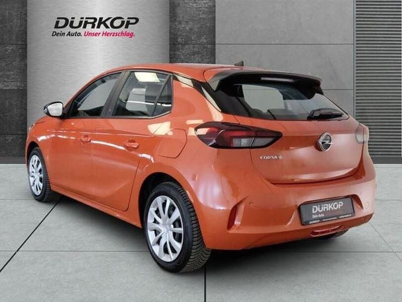 Gebraucht Opel Corsa-e Edition 100 kW (136 PS) 2022 Power orange/dynamik orange (metallic) Kleinwagen