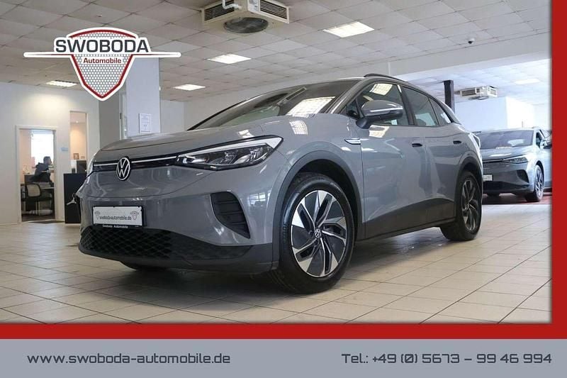 Grau Gebraucht 2022 VW ID.4 Pro Performance SUV | 23.950 € (Guter Preis) - Bild 1/2