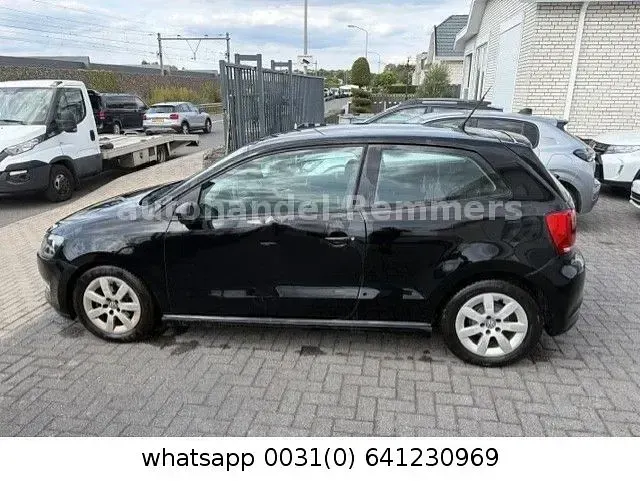 Gebraucht VW Polo Trendline 75 PS (55 kW) 2011 Schwarz Kleinwagen