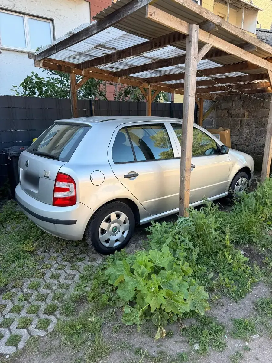 Gebraucht Skoda Fabia 69 PS (50 kW) 2005 Silber Limousine