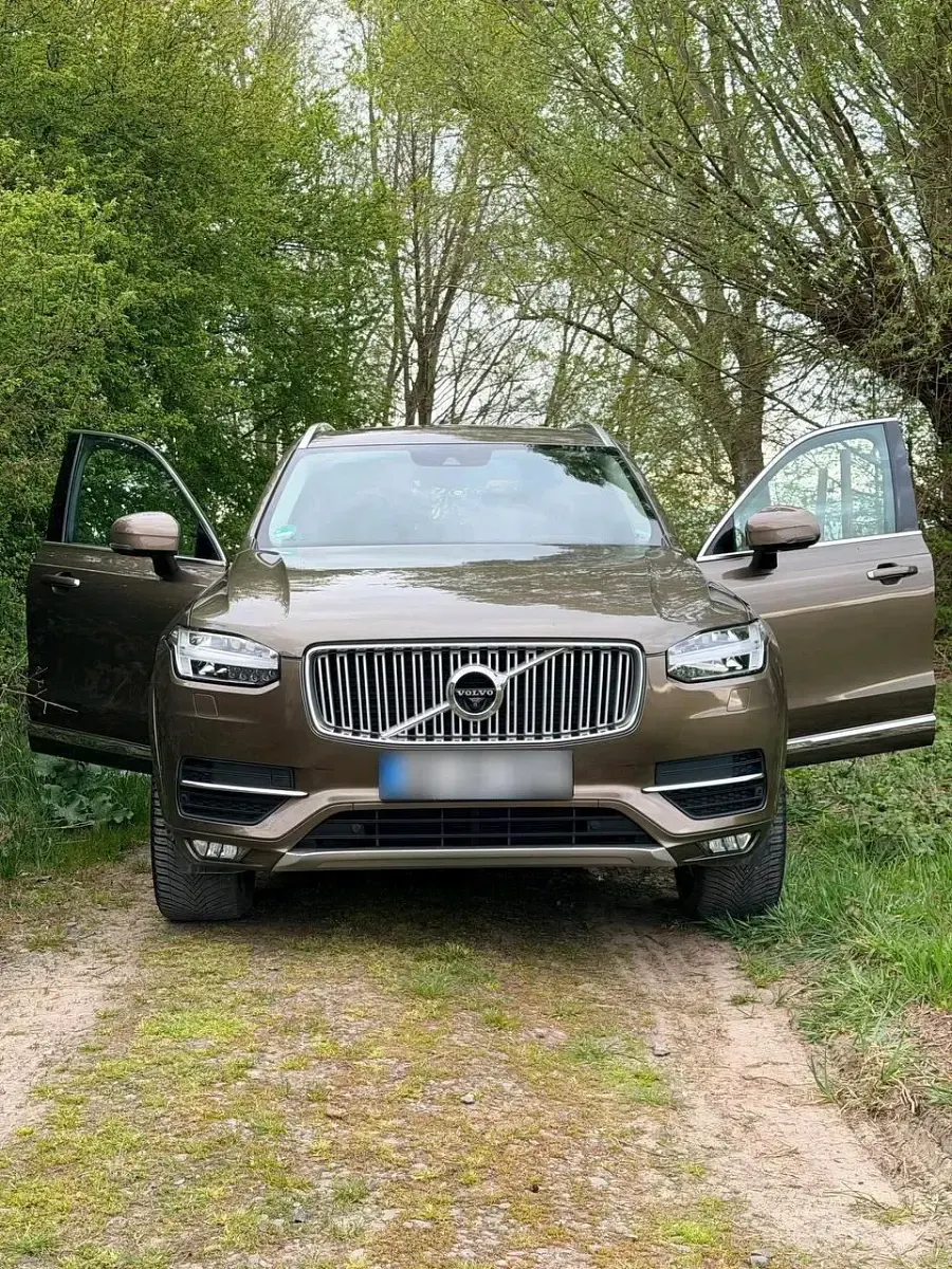 Gebraucht Volvo XC90 235 PS (172 kW) 2017 Braun SUV