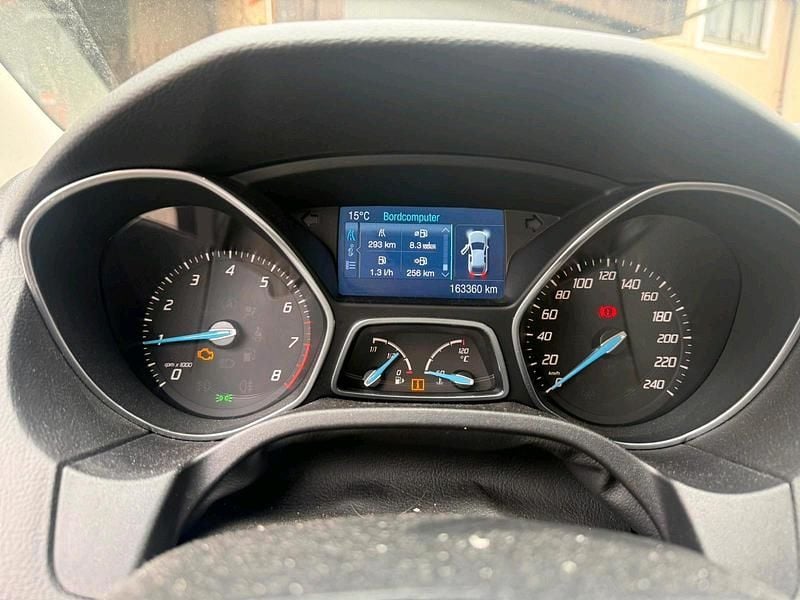 Second-hand Ford Focus Titanium 150 CP (110 kW) 2011 Negru Break