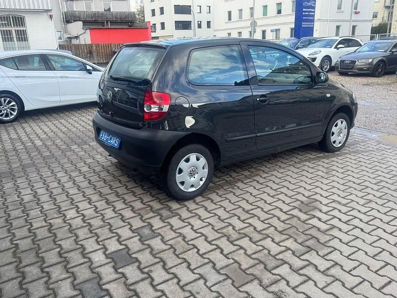 Gebraucht VW Fox Basis 54 PS (39 kW) 2007 Grau Kleinwagen