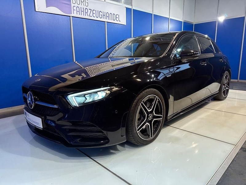 Gebraucht Mercedes A220 AMG line 190 PS (139 kW) 2020 Schwarz Limousine