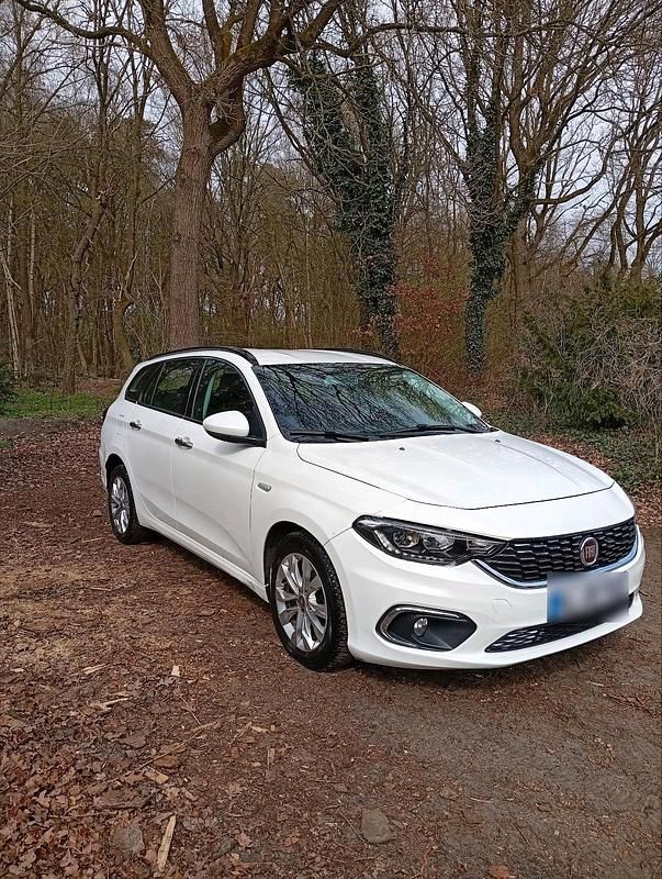 Gebraucht Fiat Tipo 119 PS (87 kW) 2017 Weiß Kombi