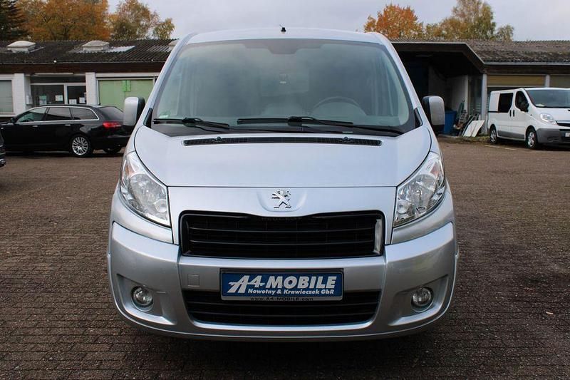 Gebraucht Peugeot Expert 128 PS (94 kW) 2016 Grau Van
