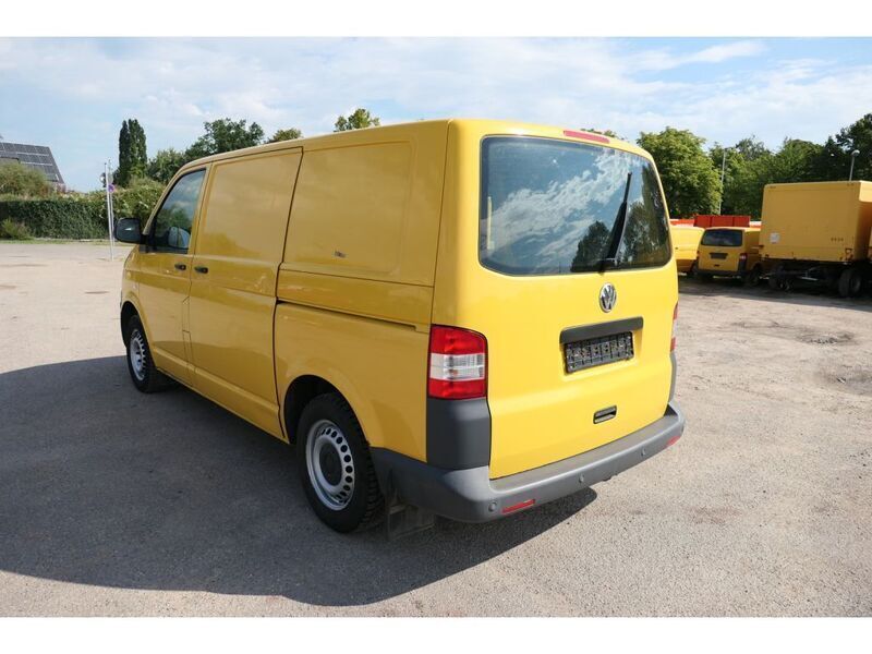 Gebraucht VW T5 84 PS (61 kW) 2011 Ginstergelb r1032 Van