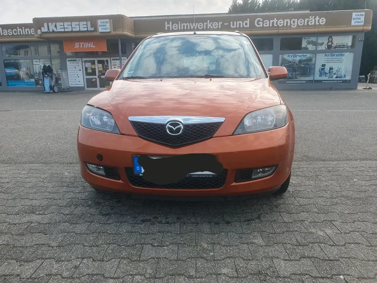 Używany Mazda 2 80 KM (58 kW) 2003 Pomarańczowy Hatchback