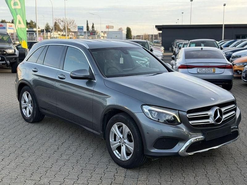 Gebraucht Mercedes GLC220 163 PS (119 kW) 2016 Grau SUV