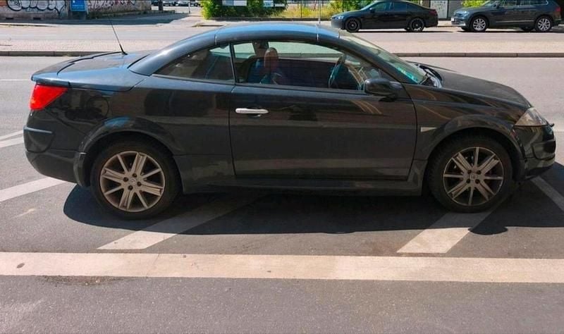 Gebraucht Renault Mégane Cabriolet Dynamique 163 PS (119 kW) 2005 Schwarz Cabrio
