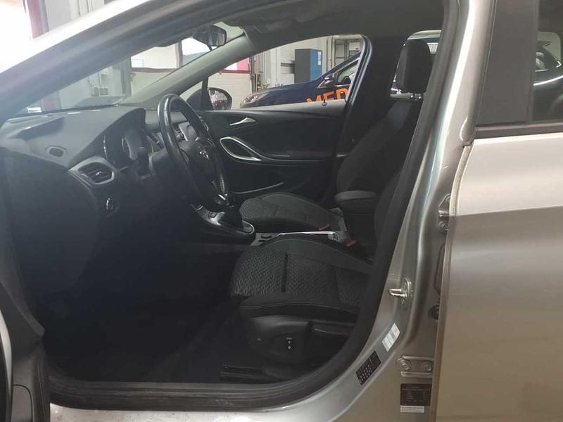 Gebraucht Opel Astra Edition 110 PS (80 kW) 2021 Argonsilber metallic Kombi