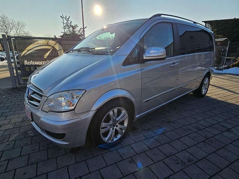Gebraucht Mercedes Viano Edition 224 PS (164 kW) 2011 Brillantsilber metallic Van / Kleinbus