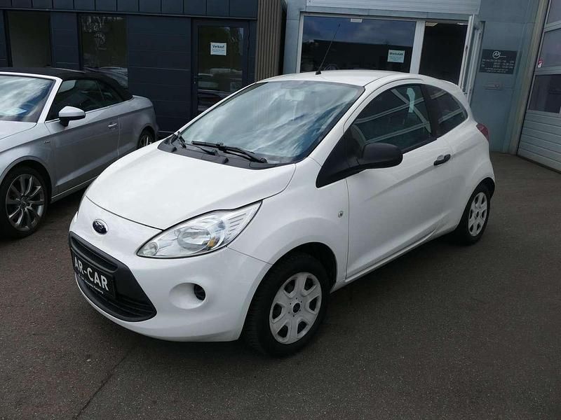Weiß Gebraucht 2011 Ford Ka Ambiente Kleinwagen | 3.990 € (Teuer) - Bild 1/4