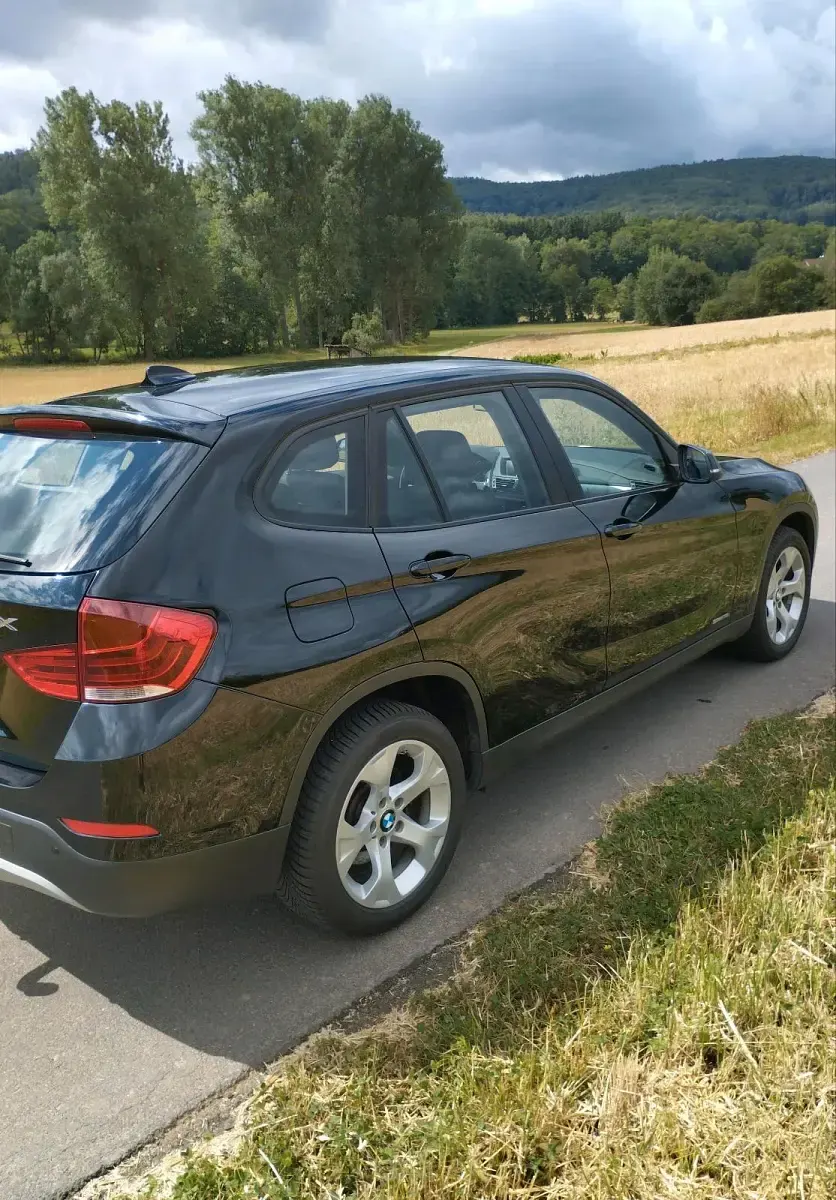 Gebraucht BMW X1 150 PS (110 kW) 2013 Schwarz SUV