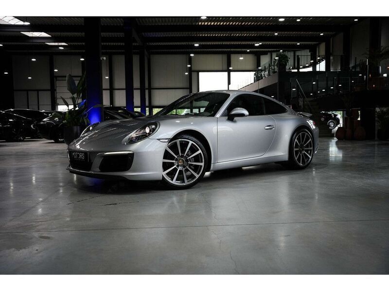 Silber Gebraucht 2018 Porsche 911 Carrera Coupé | 86.995 € (Superpreis) - Bild 1/4