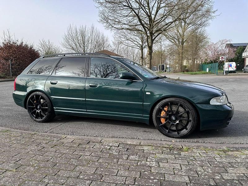 Gebraucht Audi S4 450 PS (330 kW) 2000 Grün Kombi