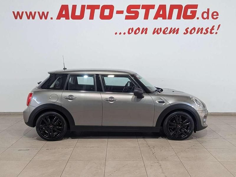 Second-hand Mini John Cooper Works 102 CP (75 kW) 2017 Argintiu Hatchback