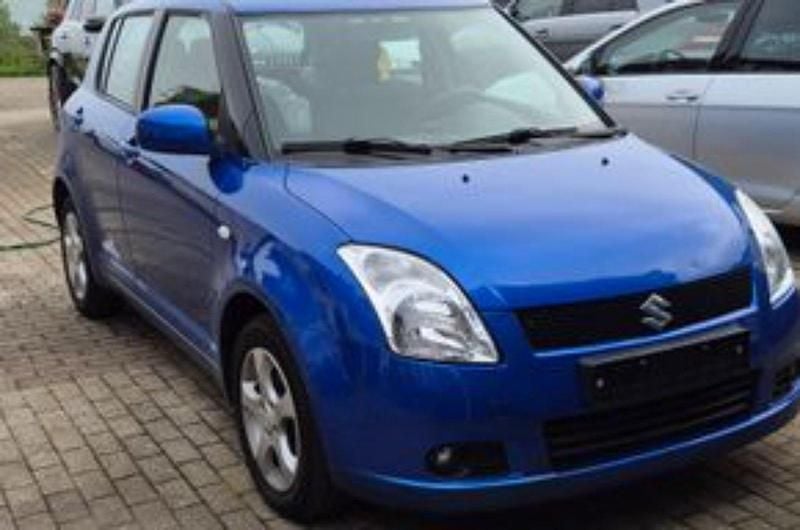 Blau Gebraucht 2006 Suzuki Swift Kleinwagen | 3.780 € - Bild 1/4