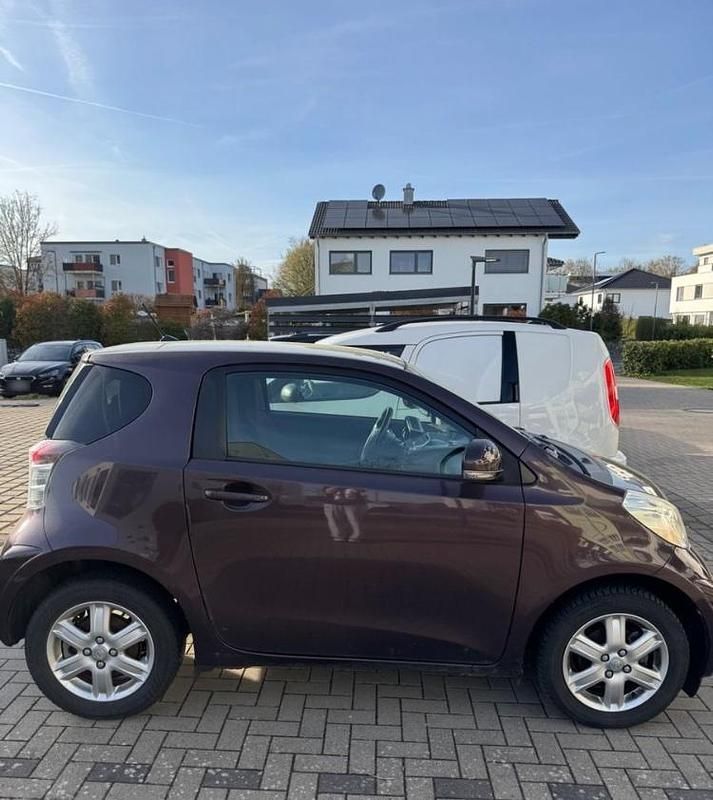 Second-hand Toyota iQ 68 CP (50 kW) 2010 Mov Hatchback
