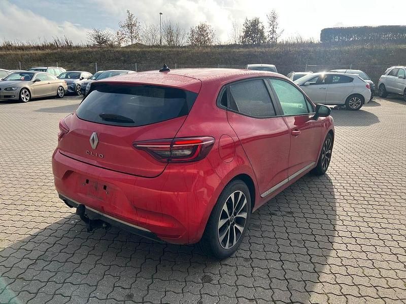 Gebraucht Renault Clio V Experience 101 PS (74 kW) 2020 Rot Limousine