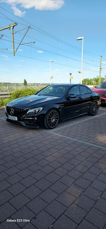 Schwarz Gebraucht 2017 Mercedes C43 AMG AMG Limousine | 37.000 € (Fairer Preis) - Bild 1/4