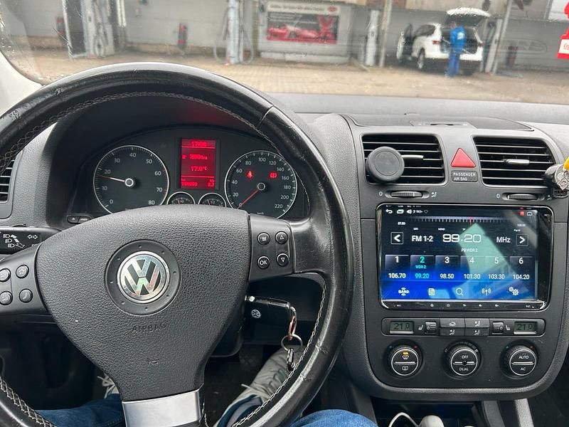 Silber Gebraucht 2008 VW Golf V Kombi | 3.000 € (Fairer Preis) - Bild 1/4