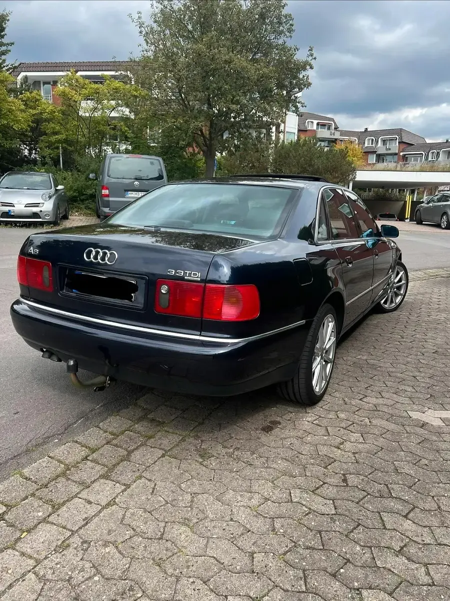 Gebraucht Audi A8 224 PS (164 kW) 2000 Blau Limousine