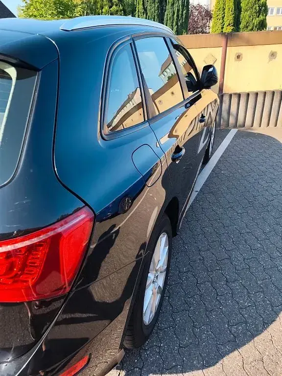 Gebraucht Audi Q5 179 PS (131 kW) 2010 Schwarz SUV