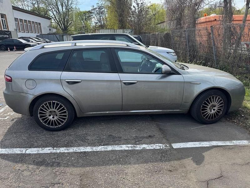 Gebraucht Alfa Romeo 159 Turismo 170 PS (125 kW) 2010 Grau Kombi