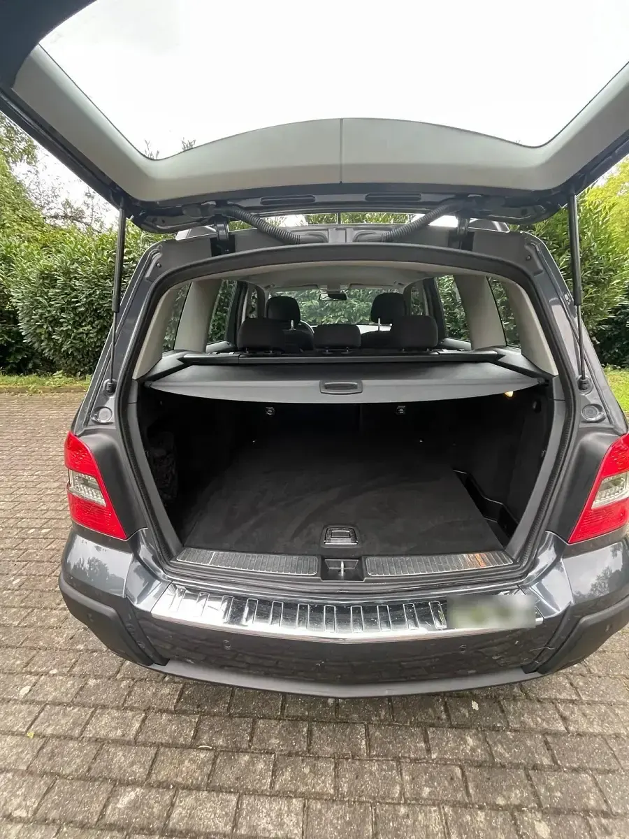 Gebraucht Mercedes GLK220 170 PS (125 kW) 2011 Grau SUV