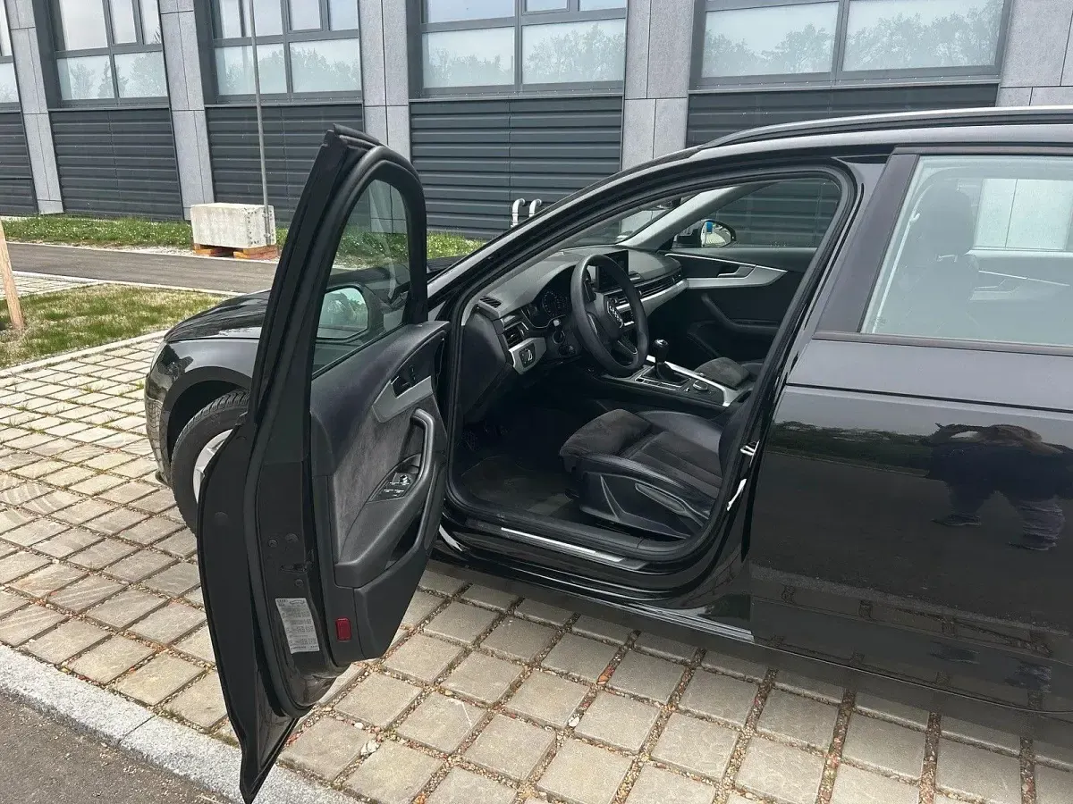 Gebraucht Audi A4 Sport 190 PS (139 kW) 2018 Schwarz Kombi