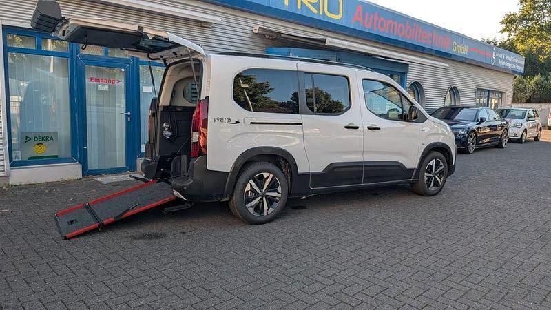 Weiß Neu 2025 Peugeot Rifter GT Van / Kleinbus | 41.850 € - Bild 1/4