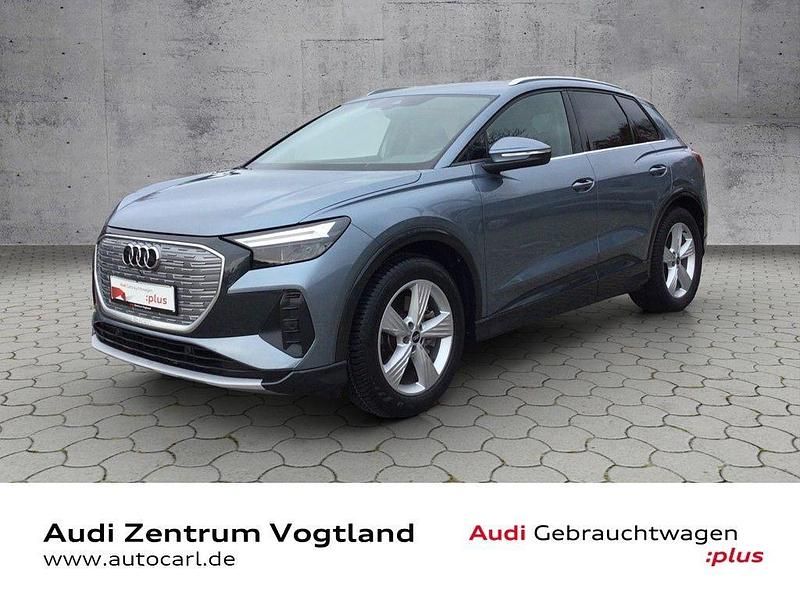 Geysirblau metallic Gebraucht 2021 Audi Q4 e-tron Ambiente SUV | 34.980 € (Guter Preis) - Bild 1/4