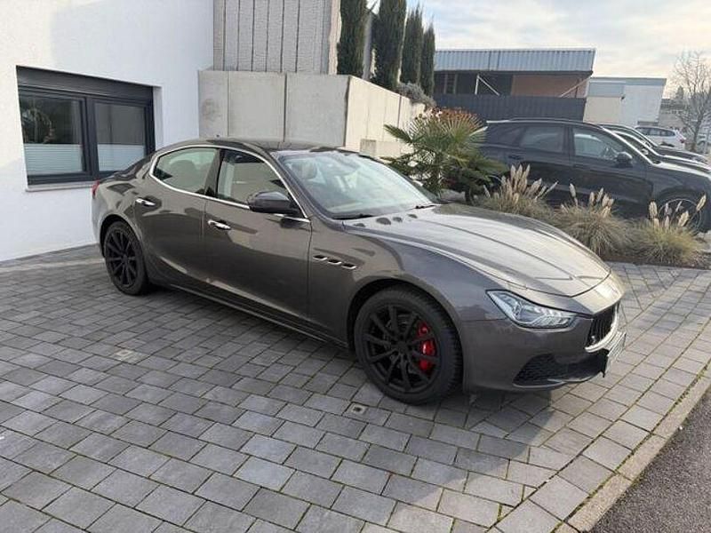 Gebraucht Maserati Ghibli 411 PS (302 kW) 2016 Braun Limousine