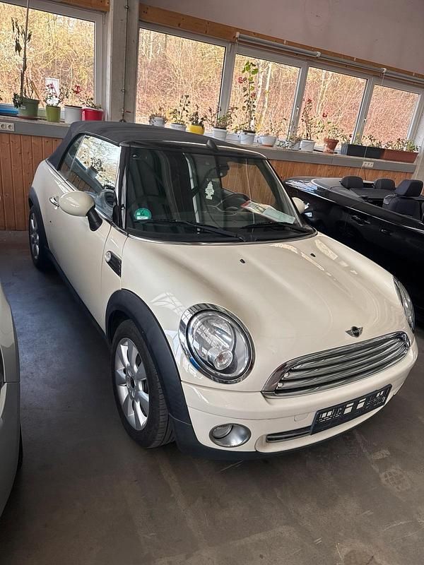 Gebraucht Mini Cooper Cabriolet 120 PS (88 kW) 2009 Weiß Cabrio