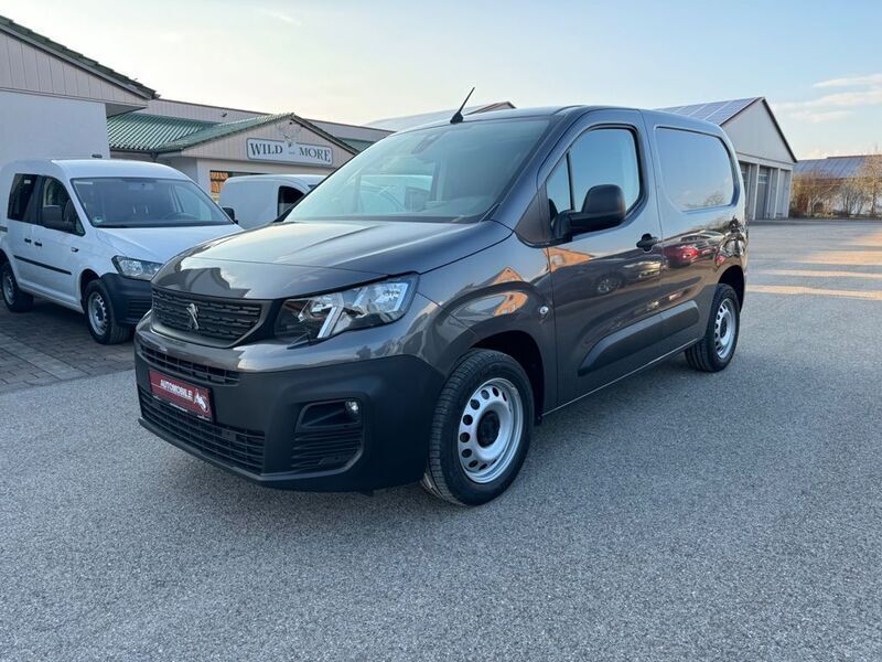 Grau Gebraucht 2020 Peugeot Partner Premium Van / Kleinbus | 13.990 € (Fairer Preis) - Bild 1/4