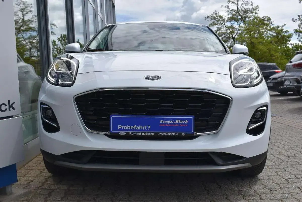 Gebraucht Ford Puma Titanium 125 PS (91 kW) 2024 Frostweiß SUV