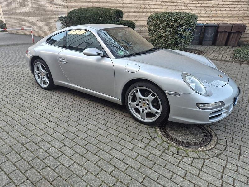 Gebraucht Porsche 911 Carrera 325 PS (239 kW) 2005 Silber Coupé