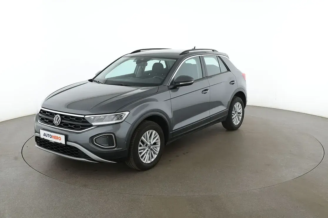 Gebraucht VW T-Roc Life 150 PS (110 kW) 2022 SUV
