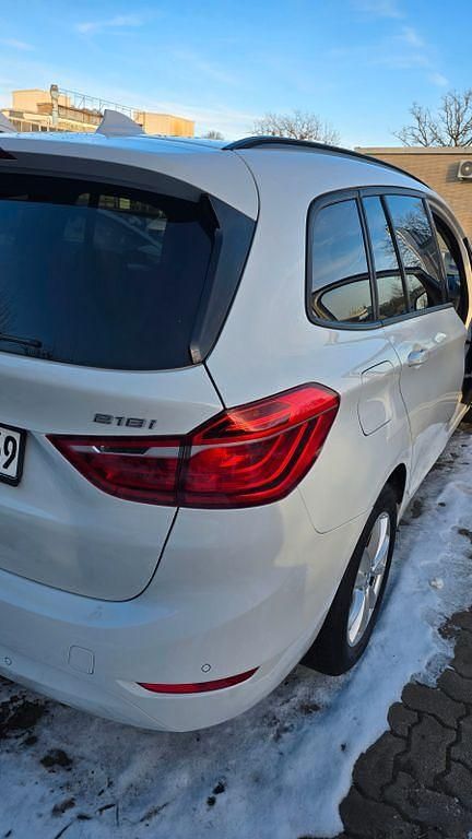 Gebraucht BMW 218 Gran Tourer 136 PS (100 kW) 2016 Weiß Van / Kleinbus