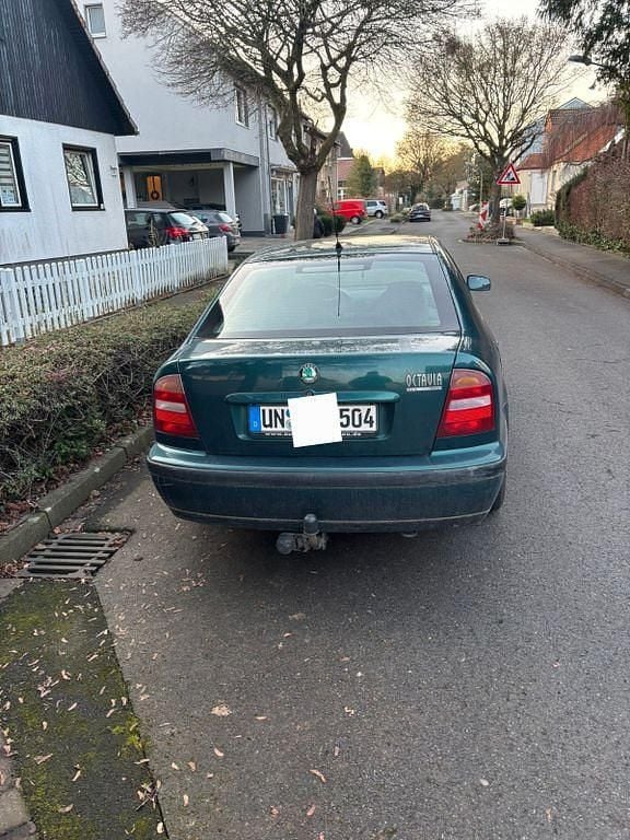 Gebraucht Skoda Octavia 125 PS (91 kW) 1999 Grün Limousine