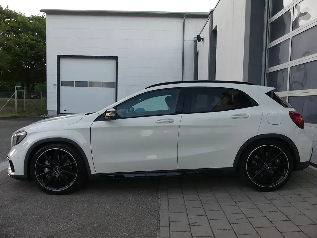 Gebraucht Mercedes GLA45 AMG AMG 381 PS (280 kW) 2018 Weiß SUV