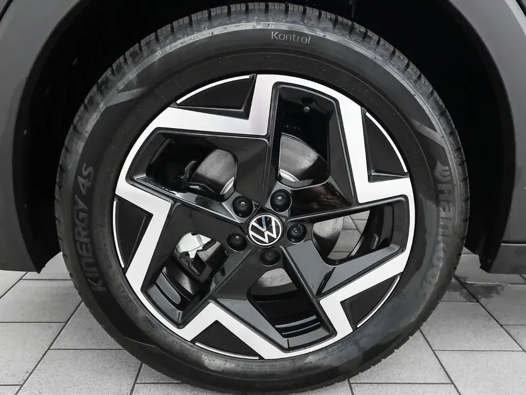 Neu VW T-Cross R-line 150 PS (110 kW) 2026 Schwarz SUV